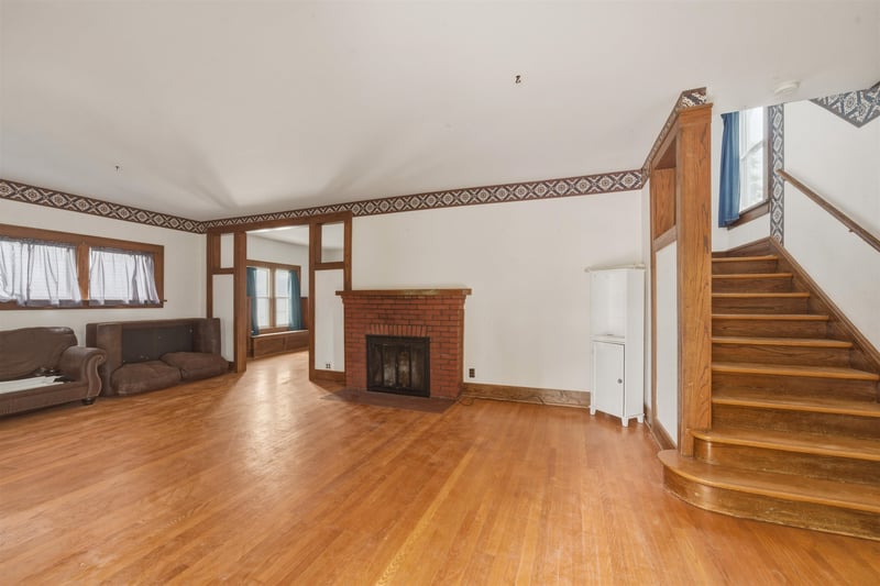 820 A St, Wellington, KS 67152