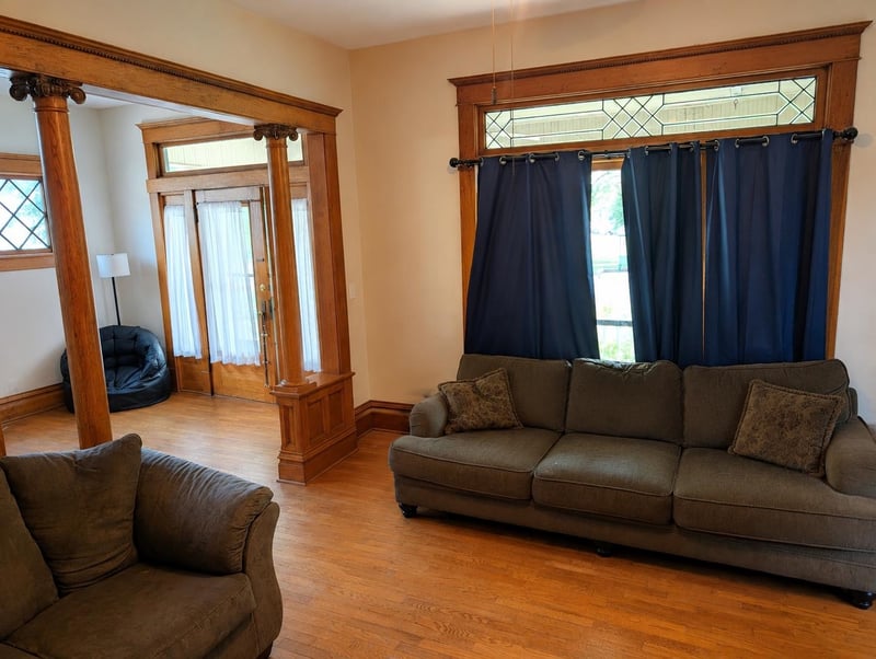 502 8th St, Salina, KS 67401