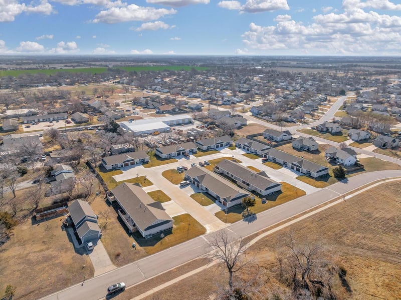 320 Warren , Rose Hill, KS 67133