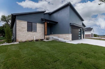 10410 W Graber Cir, Wichita, KS 67215