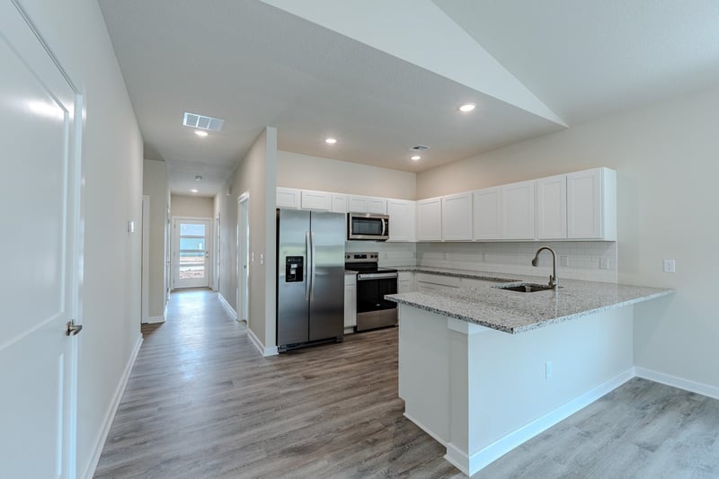 4913 Spruce , Wichita, KS 67219