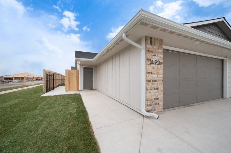 16802 Lawson , Goddard, KS 67052