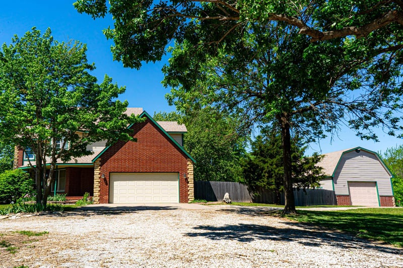 1259 Pecanwood Rd, Goddard, KS 67052