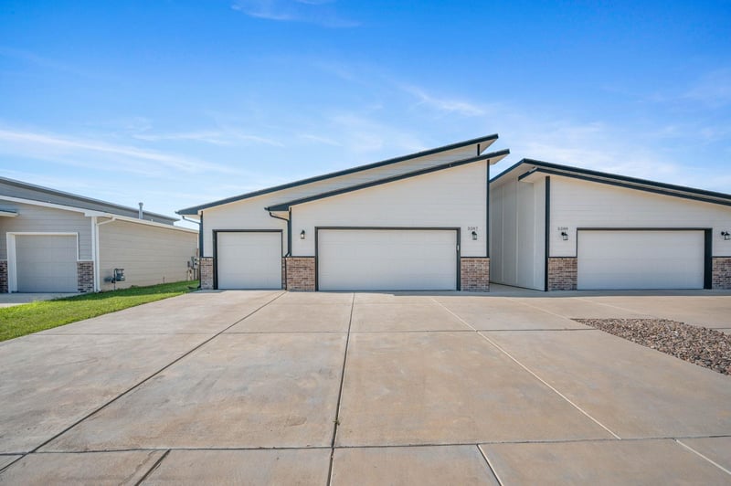 5287 Toben , Bel Aire, KS 67226