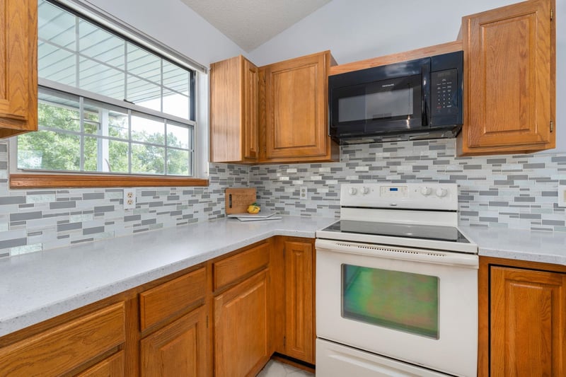 919 W Cedarwood Ct, Andover, KS 67002
