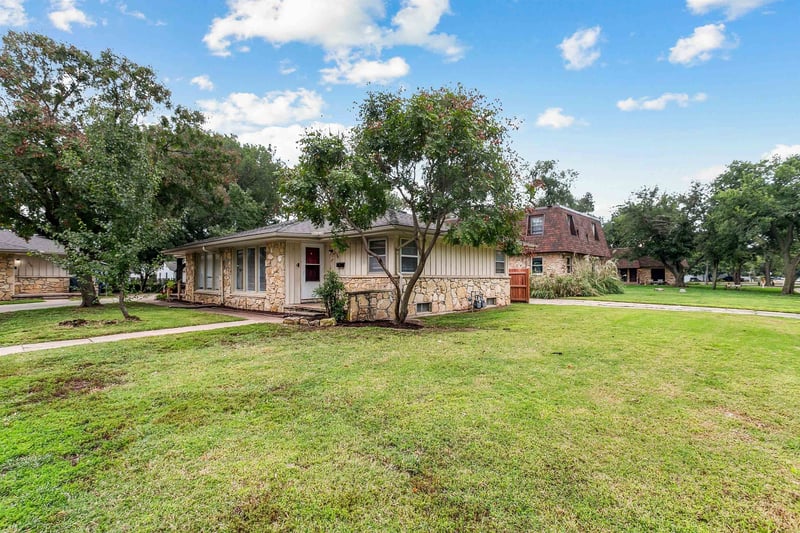 534 Richmond Ave, Wichita, KS 67203