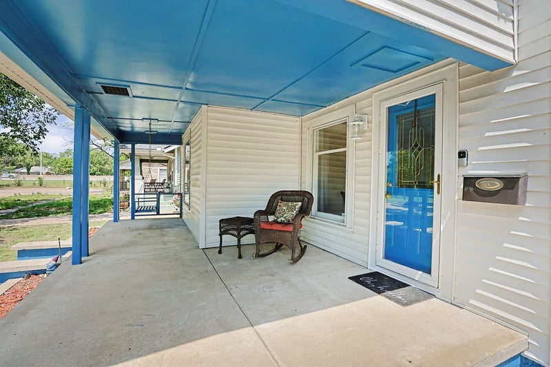 730 S Elizabeth St, Wichita, KS 67213
