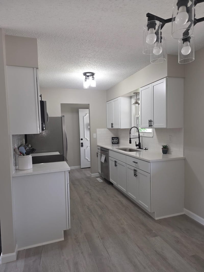 2417 N Battin Ave, Wichita, KS 67220