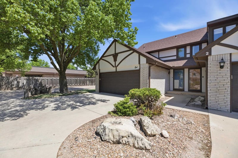 641 Woodlawn Blvd #1, Wichita, KS 67208