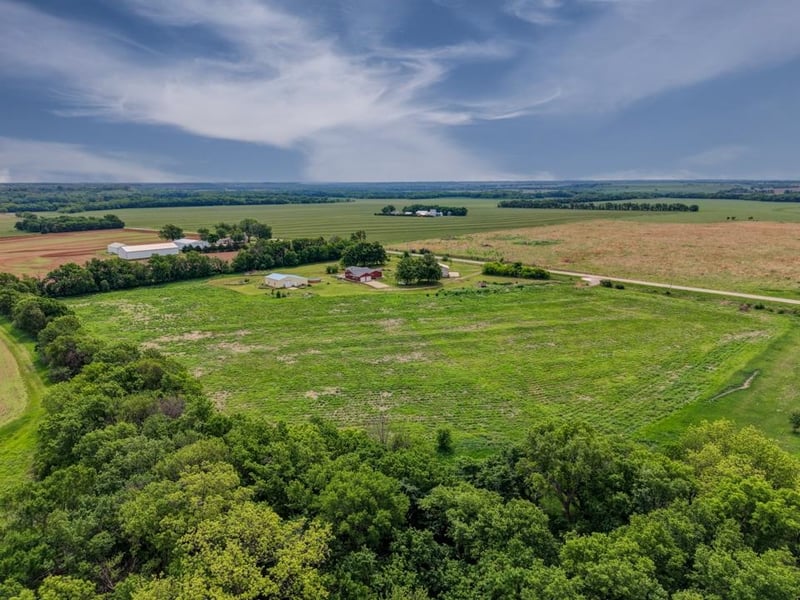 212th, Winfield, KS 67156