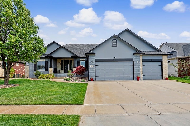 4617 W Emerald Bay St, Wichita, KS 67205