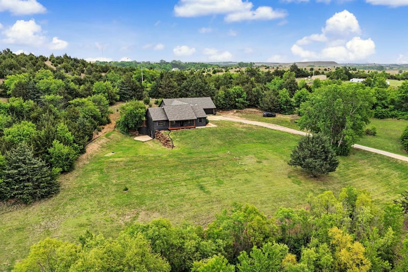 80 Ash , Bennington, KS 67422