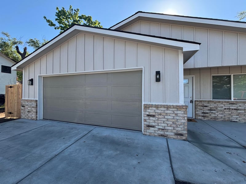 1932 S Mosley, Wichita, KS 67211