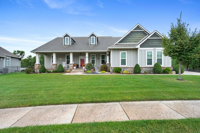 1312 E Lookout, Derby, KS 67037