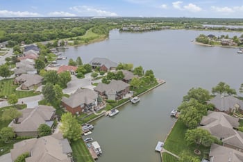 2009 W Harborlight Ct, Wichita, KS 67204