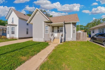 1323 S Main St, Wichita, KS 67213