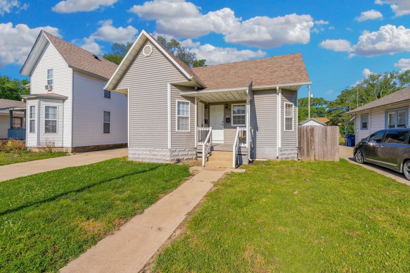 1323 Main St, Wichita, KS 67213