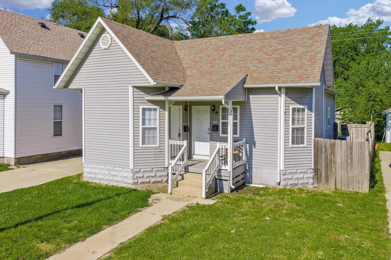 1323 Main St, Wichita, KS 67213