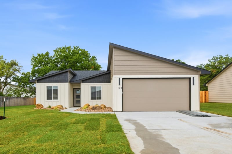 179 Tomahawk , Clearwater, KS 67026