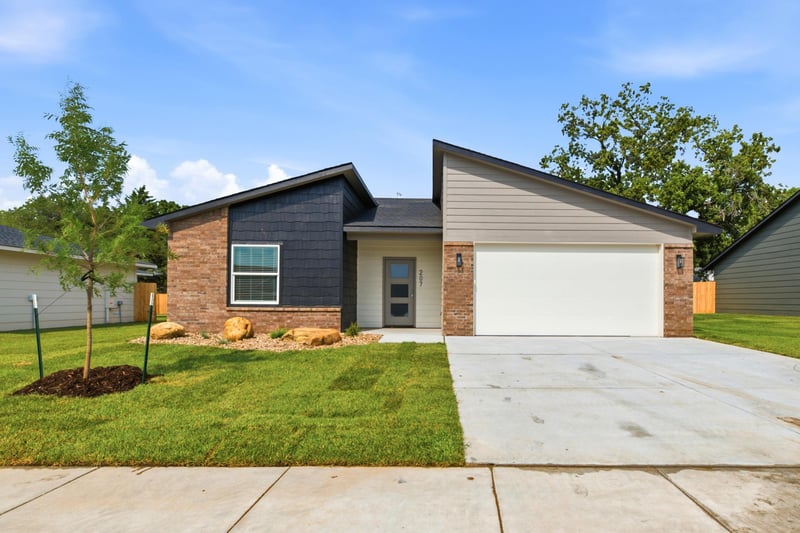207 Tomahawk , Clearwater, KS 67026