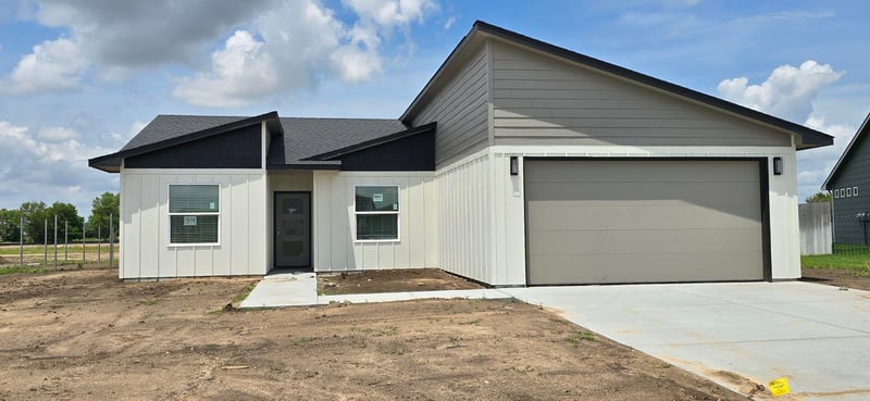 904 Trails Head, Goddard, KS 67052