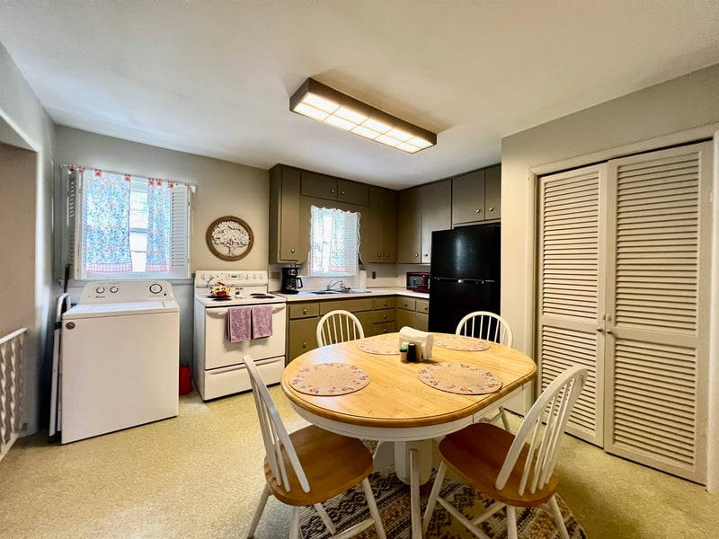 236 Random Rd, Arkansas City, KS 67005
