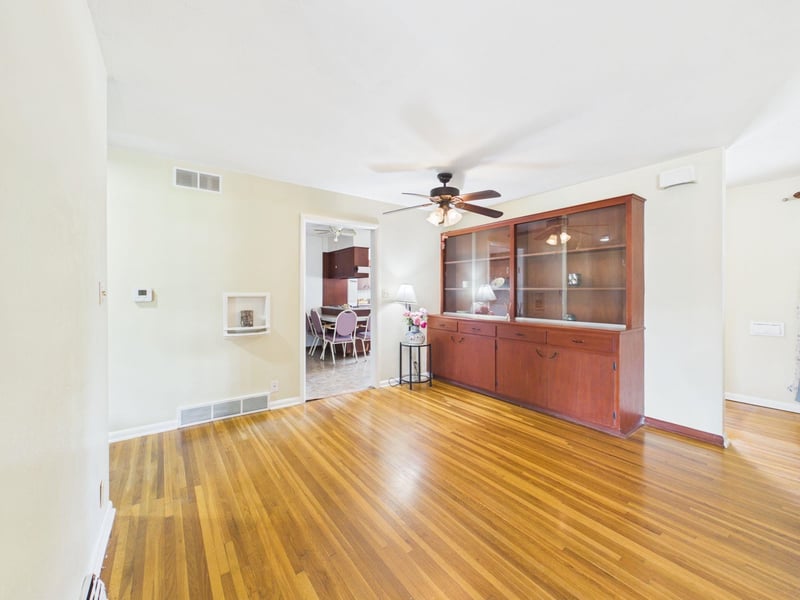 606 Kansas Ave, Anthony, KS 67003