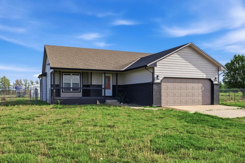 6838 22nd , Udall, KS 67146