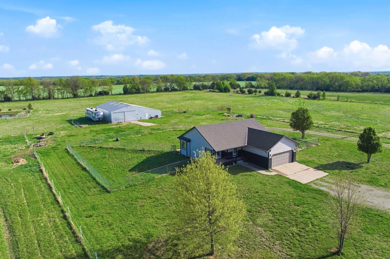 6838 22nd , Udall, KS 67146