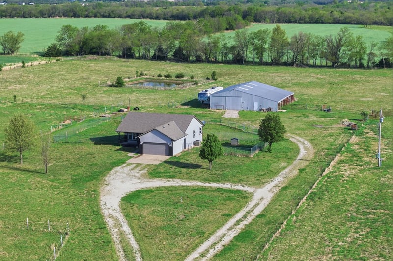 6838 22nd , Udall, KS 67146