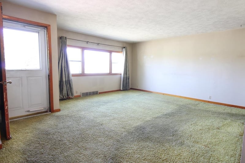 644 Mcadams Rd, Salina, KS 67401