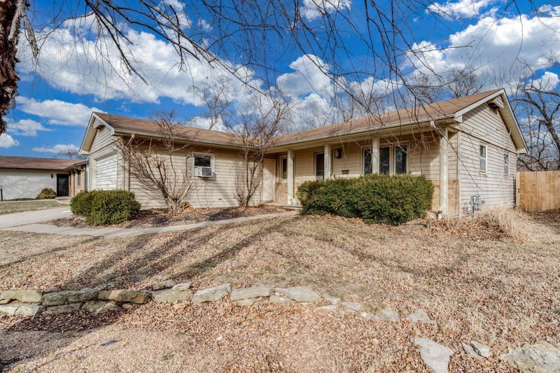 1302 Taylor St, El Dorado, KS 67042