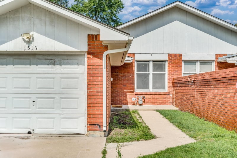 1511-1513 S Edwards Ave, Wichita, KS 67213