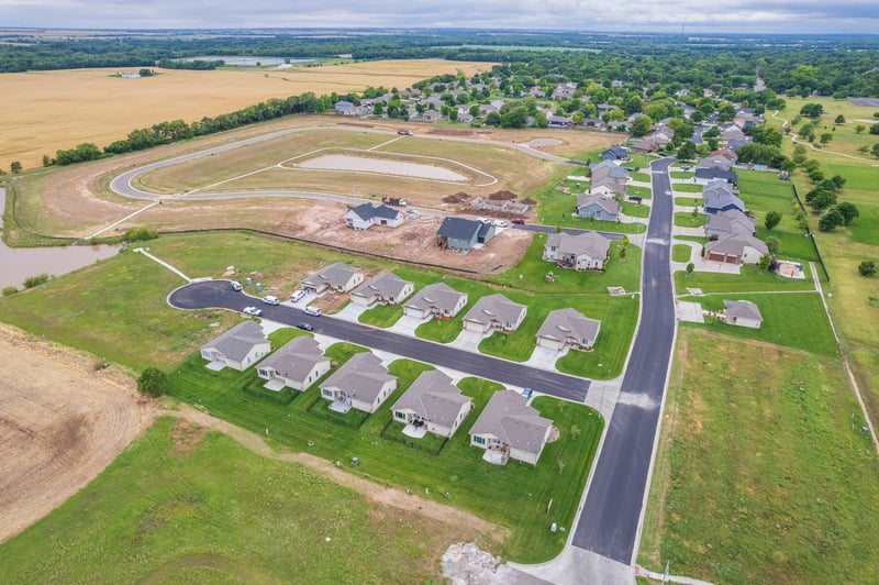 1229 Park Glen Ct, Clearwater, KS 67026
