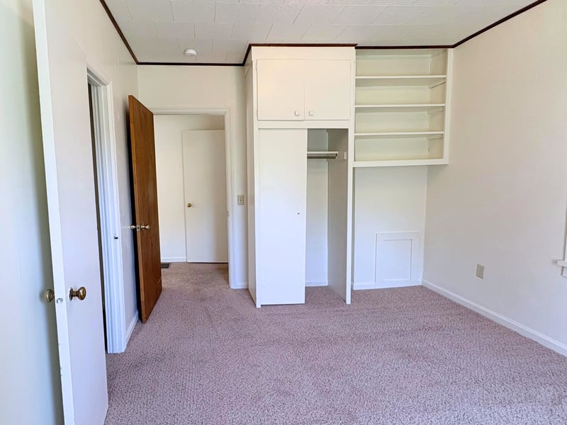 1316 9 Th , Arkansas City, KS 67005