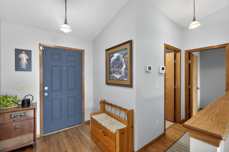 100 S Stoneridge St, Valley Center, KS 67147