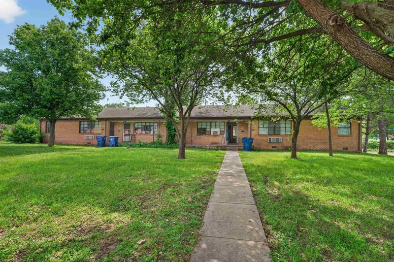 718 Hunter , Wichita, KS 67217