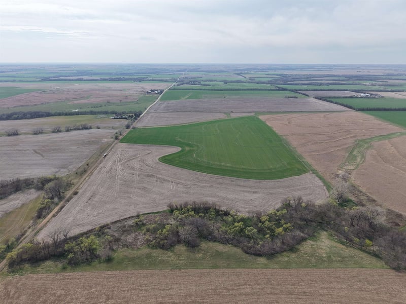 00000 Flag Rd, Abilene, KS 67410