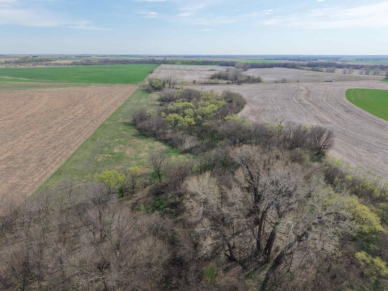 00000 Flag Rd, Abilene, KS 67410