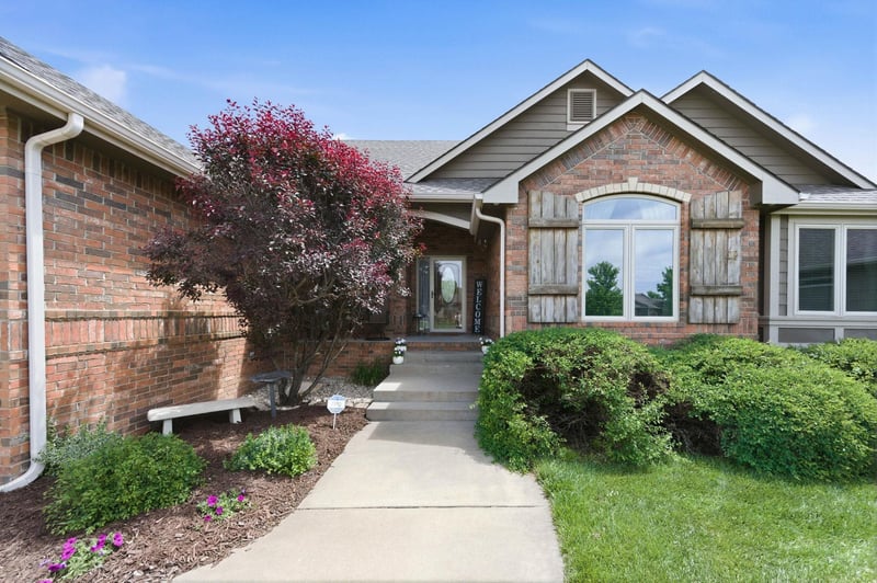 13905 W Taylor Cir, Wichita, KS 67235