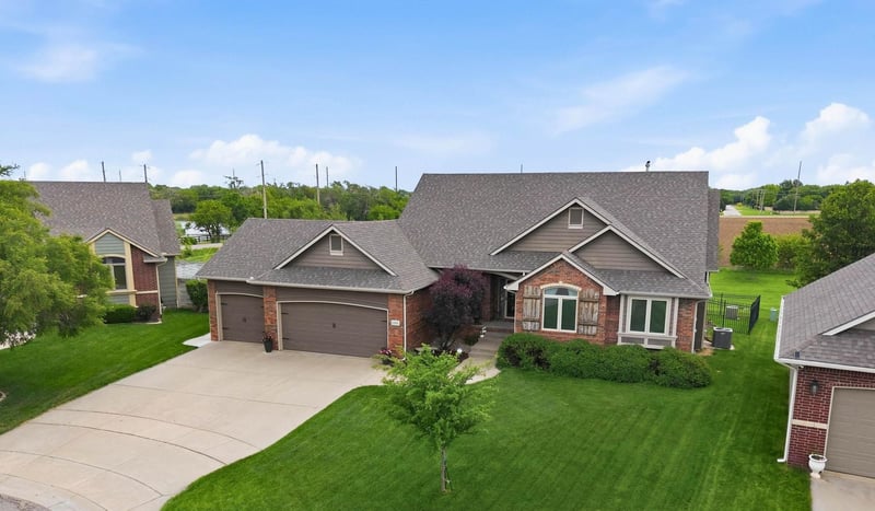 13905 W Taylor Cir, Wichita, KS 67235