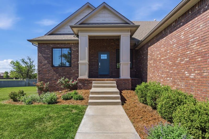 1005 E Rosemont Ct, Andover, KS 67002