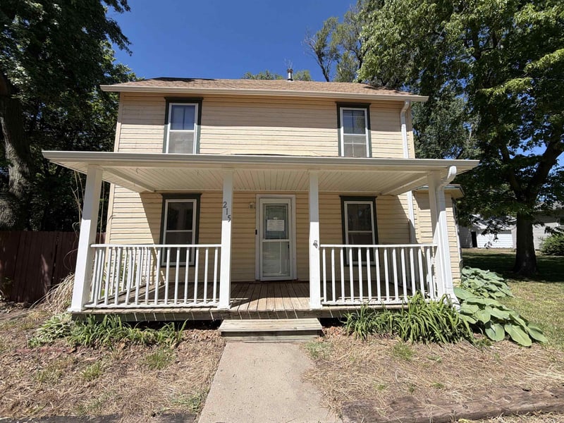 215 N Lincoln St, Bennington, KS 67422