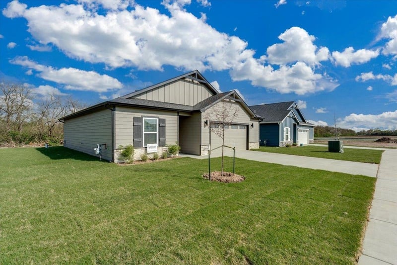1779 Redbud Ln, Goddard, KS 67052