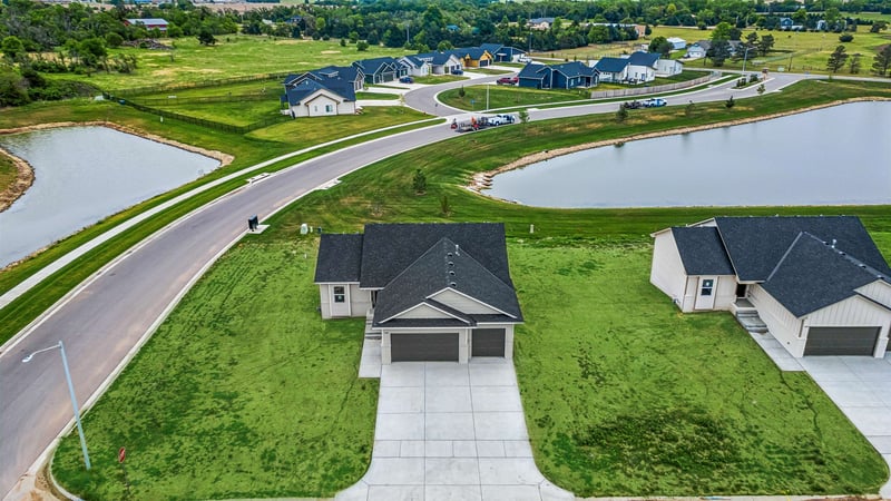 1113 Trek Cir, Goddard, KS 67052