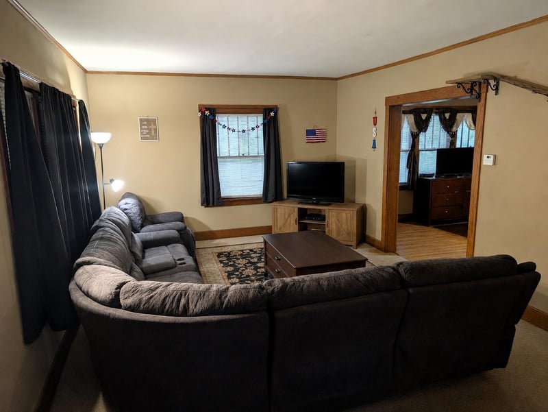 205 College Ave, Salina, KS 67401