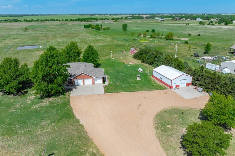 125 N 263rd, Garden Plain, KS 67050