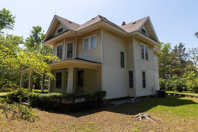 2107 N 135th, Wichita, KS 67235