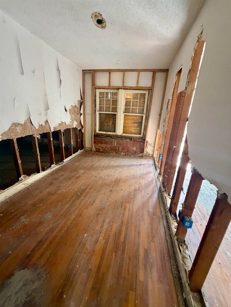 436 Minnesota , Wichita, KS 67214