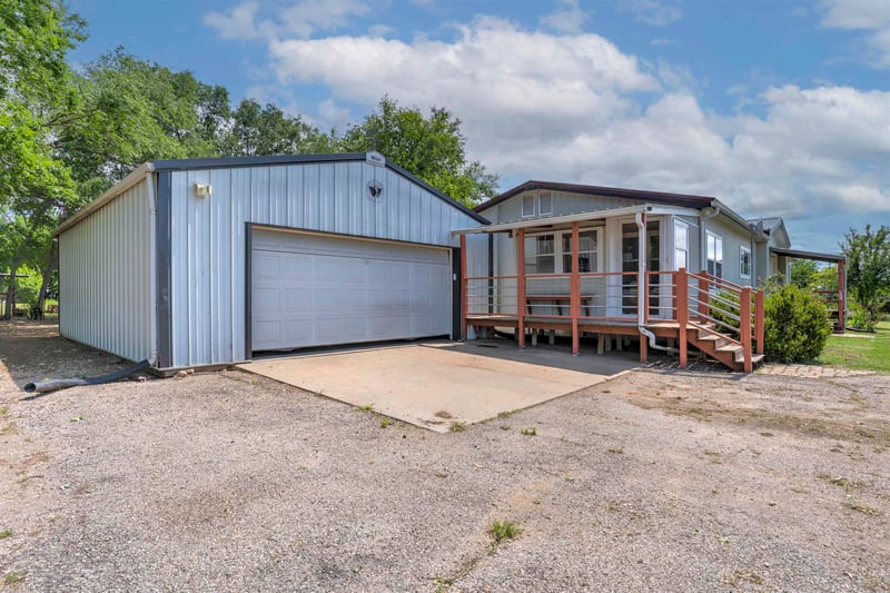 33017 77th Rd, Arkansas City, KS 67005